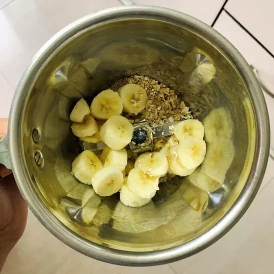 Banana oats smoothie | Healthy Banana Smoothie