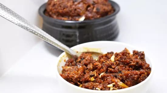 Carrot Halwa with Jaggery | Carrot Halwa without Sugar | Gajar ka Halwa with Jaggery