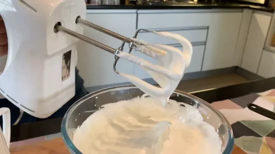 Eggless Mango Icecream | Mango Icecream with 3 ingredients