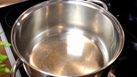 एगलेस प्लम केक | Eggless Plum Cake | No Oven Plum Cake