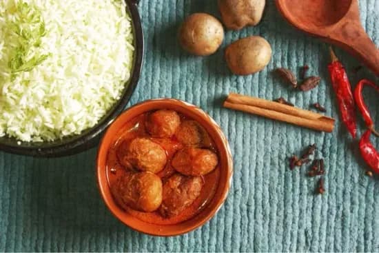 कश्मीरी दम आलू | Kashmiri Dum Aloo Recipe