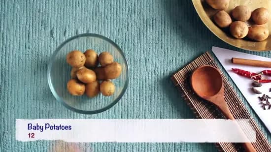 कश्मीरी दम आलू | Kashmiri Dum Aloo Recipe