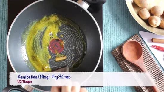 कश्मीरी दम आलू | Kashmiri Dum Aloo Recipe