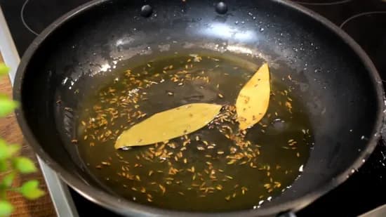 Matar Paneer Recipe | Shahi Matar Paneer