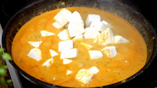 Matar Paneer Recipe | Shahi Matar Paneer