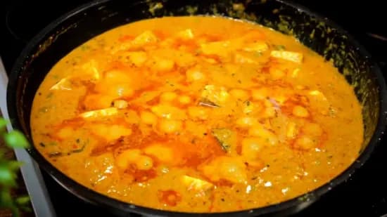 Matar Paneer Recipe | Shahi Matar Paneer