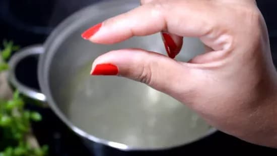 मावा गुजिया | Mawa Gujiya | Gujiya Indian Dessert | How to make Gujiya