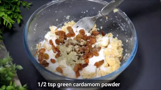 मावा गुजिया | Mawa Gujiya | Gujiya Indian Dessert | How to make Gujiya