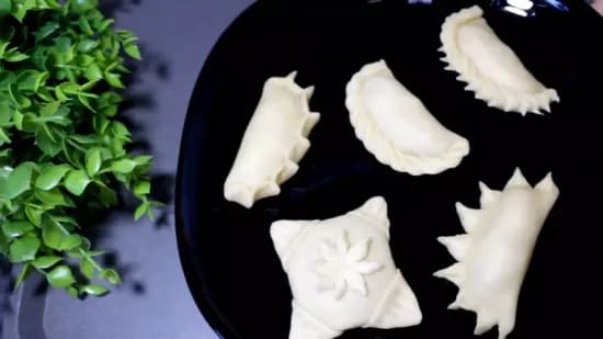 मावा गुजिया | Mawa Gujiya | Gujiya Indian Dessert | How to make Gujiya