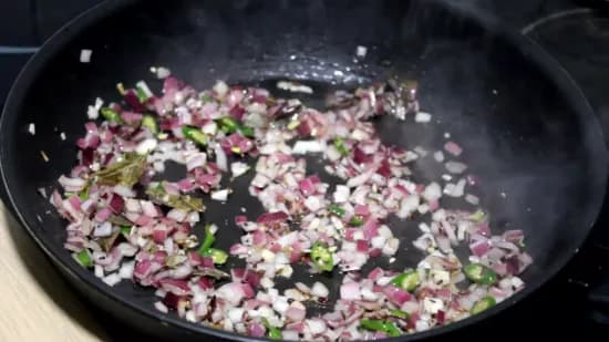 Poha | Maharashtrian Poha | Indian Breakfast Recipe
