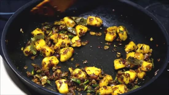 Poha | Maharashtrian Poha | Indian Breakfast Recipe