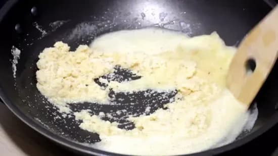 Sooji Halwa | Semolina Dessert | How to make Sooji Halwa