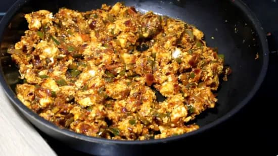 Tawa Paneer Burger | Cottage Cheese Burger