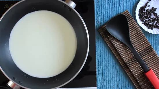 Eggless Ice-Cream Cones Waffle Sticks & Waffle Bowls