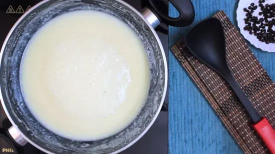 Eggless Ice-Cream Cones Waffle Sticks & Waffle Bowls