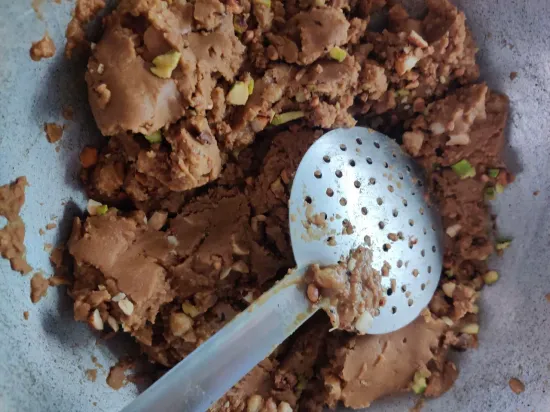 आटे के लड्डू | Aate ke Laddo | Indian Wheat Dessert