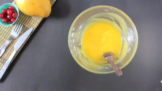 Eggless Mango Cake | No Oven Mango Cake