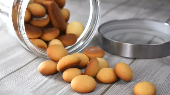 बिना अंडे के दूध के बिस्कुट | No Oven Milk cookies