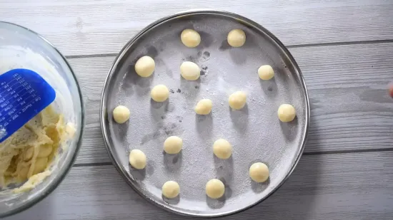 बिना अंडे के दूध के बिस्कुट | No Oven Milk cookies