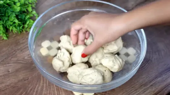 बिहारी लिट्टी चोखा | Bihari Litti Chokha In Pressure Cooker