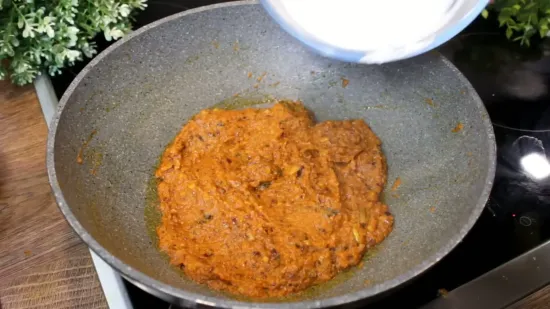 Makhana Kaju Curry Recipe