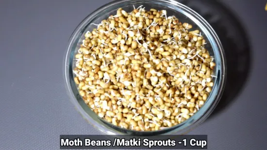 Misal Pav | Maharashtrian Misal Pav