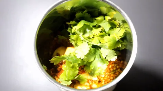 Misal Pav | Maharashtrian Misal Pav