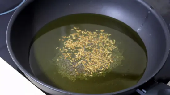 Misal Pav | Maharashtrian Misal Pav