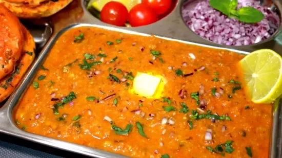 पाव भाजी | Pav Bhaji | Mumbai Style Pav Bhaji with a twist