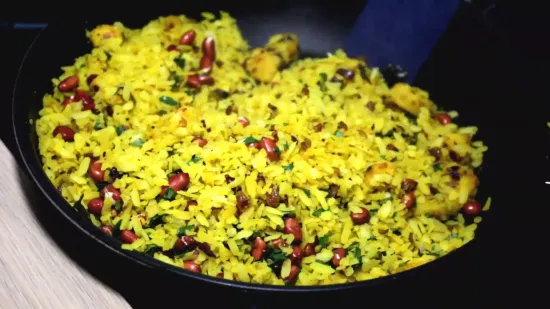 Poha | Maharashtrian Poha | Indian Breakfast Recipe
