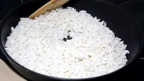 मुर्मुरा गुड लड्डू | Puffed Rice Dessert | Murmura Gud Laddu