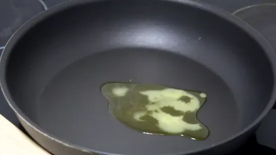 मुर्मुरा गुड लड्डू | Puffed Rice Dessert | Murmura Gud Laddu