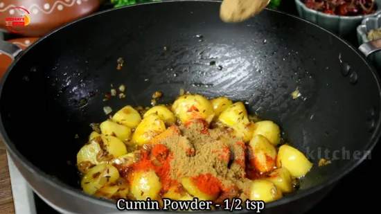 Shimla Mirchi aur Aloo Recipe