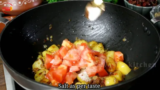 Shimla Mirchi aur Aloo Recipe