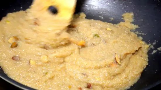 सूजी हलवा | Sooji Halwa | Semolina Dessert | How to make Sooji Halwa