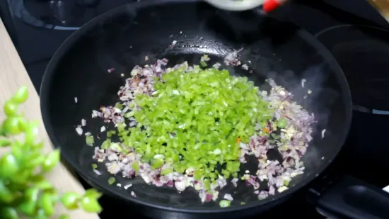  वेज मोमोज रेसिपी | Veg Momos Recipe | Veg Momos Recipe without Steamer
