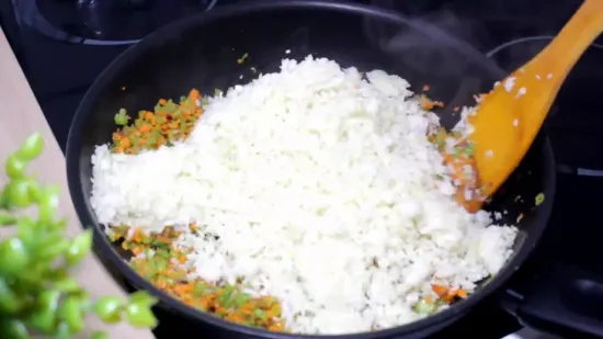  वेज मोमोज रेसिपी | Veg Momos Recipe | Veg Momos Recipe without Steamer